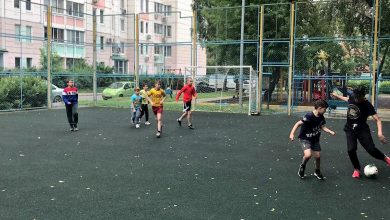 На фото: футбольная тренировка ГБУ «Детско-молодёжный центр Перово». Фото центра.